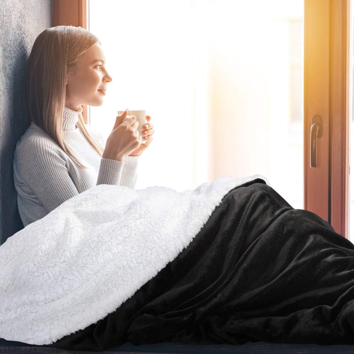 Fleece Sherpa Blanket for Couch(Black, Throw), Thick Warm Velvety Blanket for Winter Christmas, 50 X 60 Inches